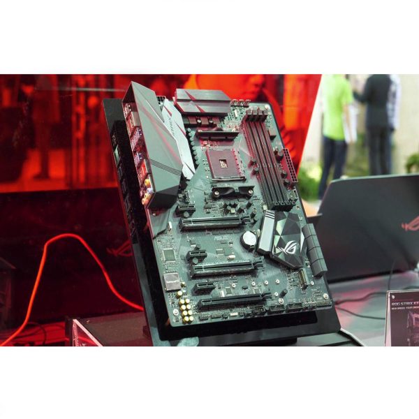مادربرد ایسوس مدل ROG STRIX X370-F GAMING - Image 6